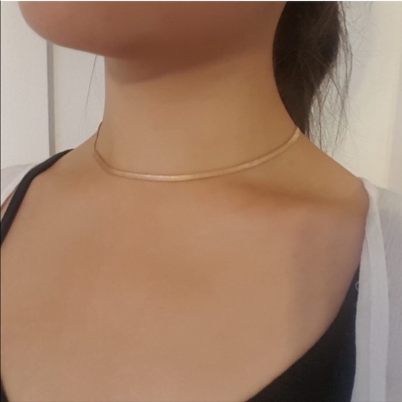 Gold Choker - Picture 6 of 8